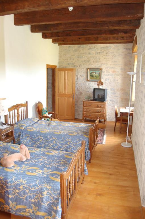 Chateau De Camboulan Ambeyrac Pokoj fotografie